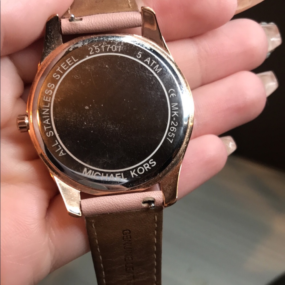 Michael Kors Watch - Picture 3 of 4